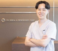 加藤 駿祐 医師
