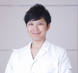 鶴田 祥平 医師